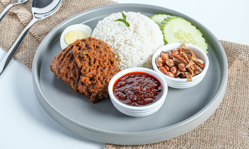 Nasi Lemak Rendang Ayam